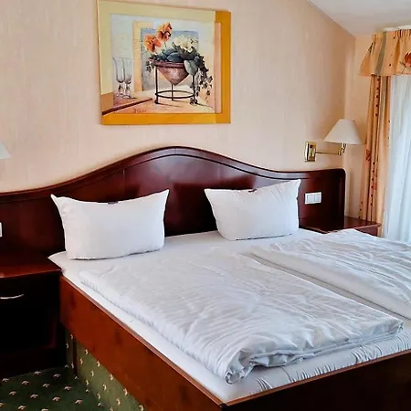 Meereswelle - Anno 1875 Hotel Heringsdorf (Usedom)